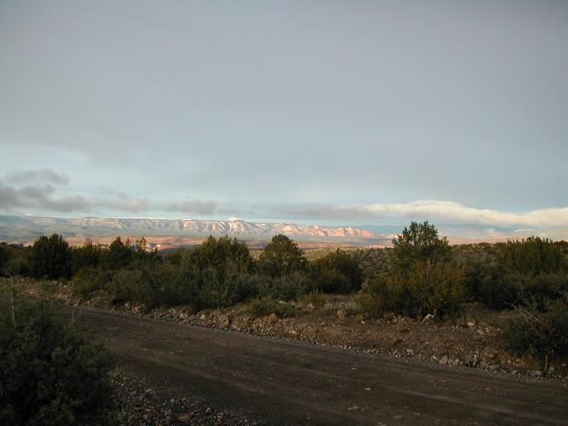 640x480 pixels (32K)